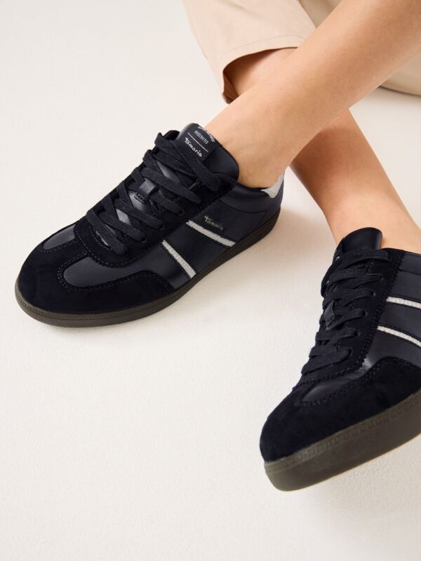 ZAPATILLAS PIEL NEGRA