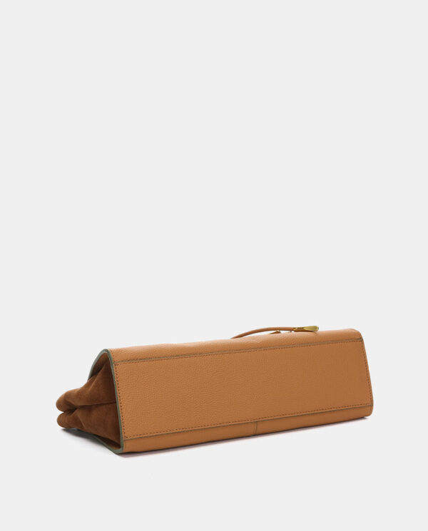 BOLSO DE MANO EN PIEL CAMEL - Imagen 6